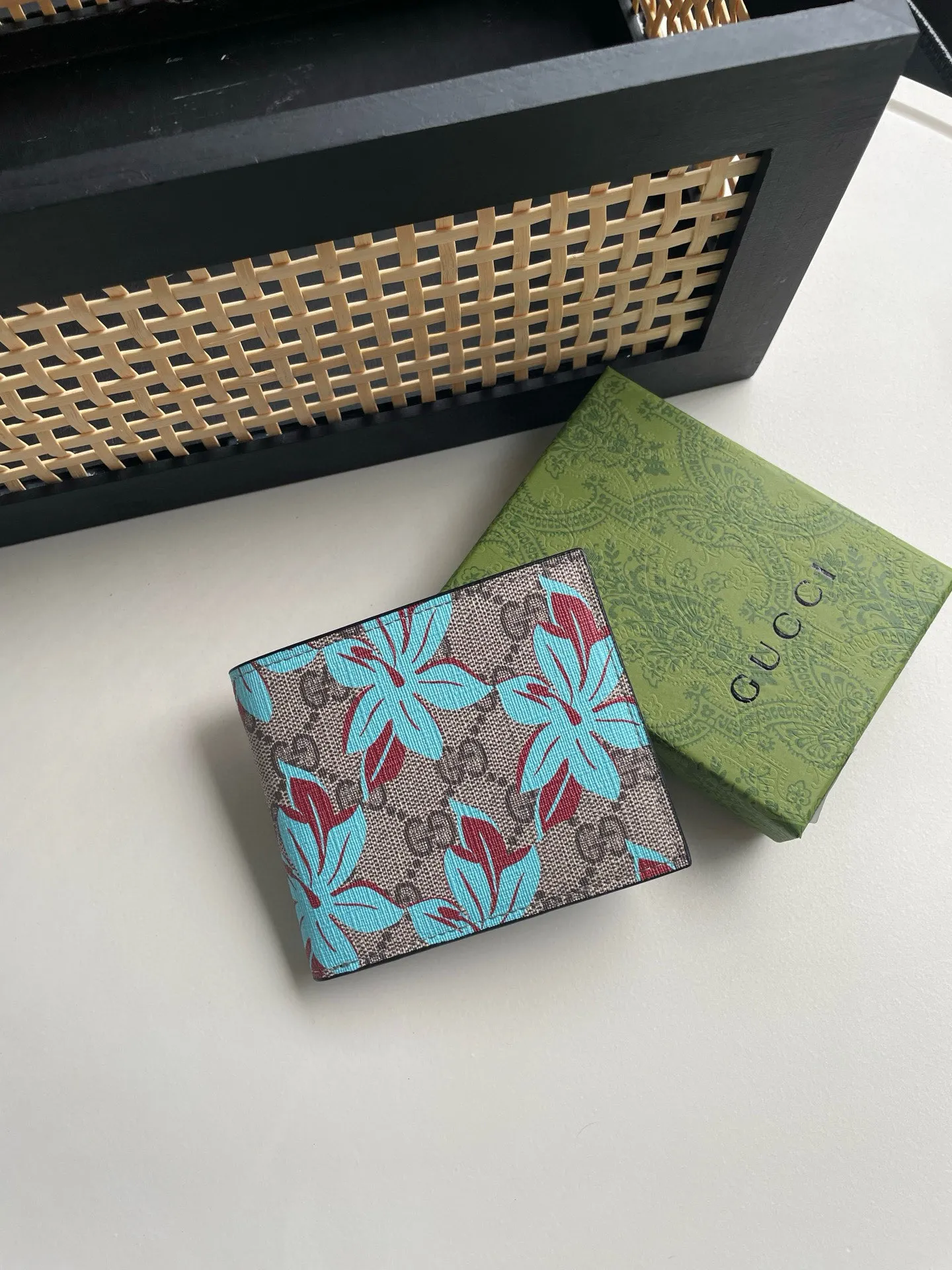Alternative view of Gucci Wallets & Purse-655
