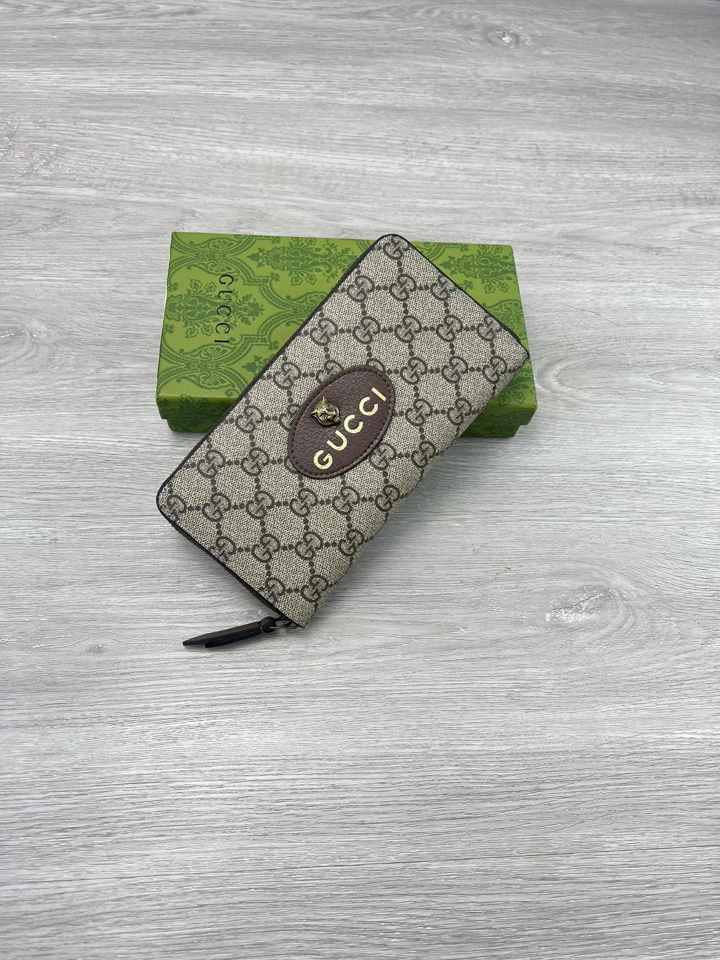 Alternative view of Gucci Wallets & Purse-660