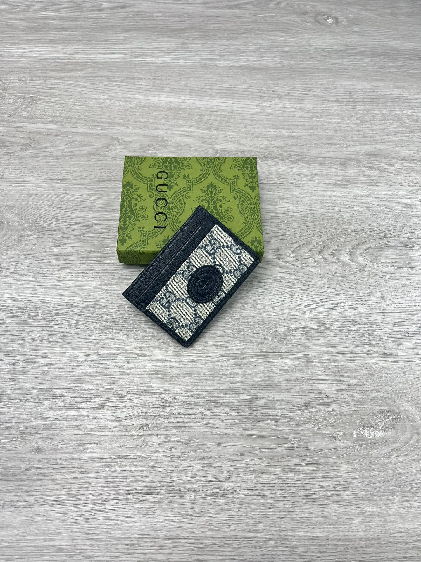 Alternative view of Gucci Wallets & Purse-673