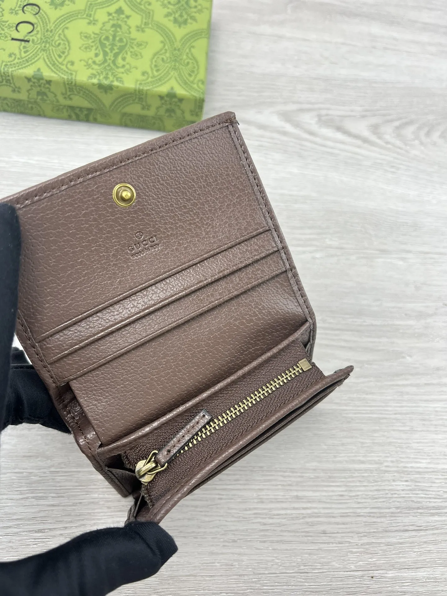 Gucci Wallets & Purse-677 - Image 9