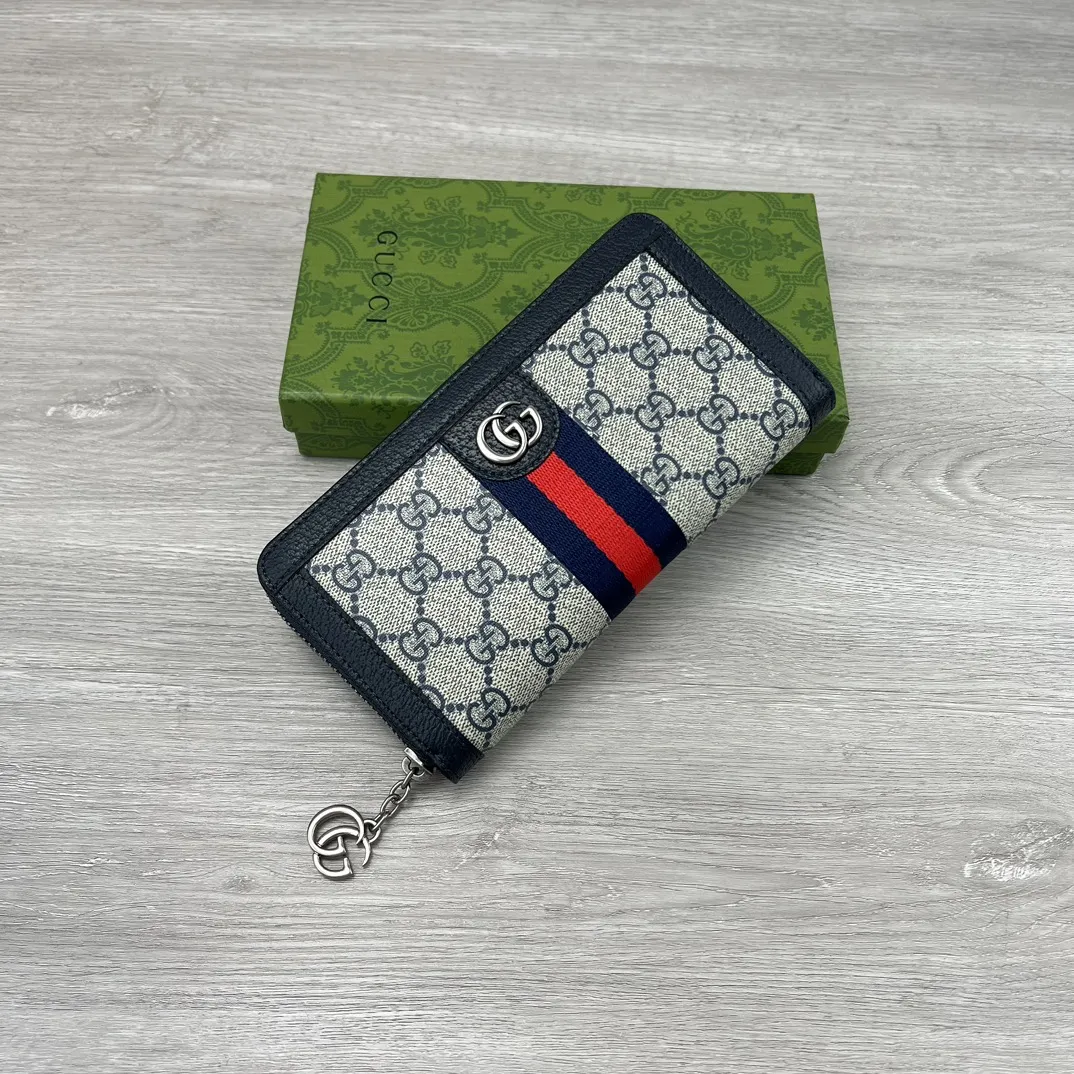 Alternative view of Gucci Wallets & Purse-684