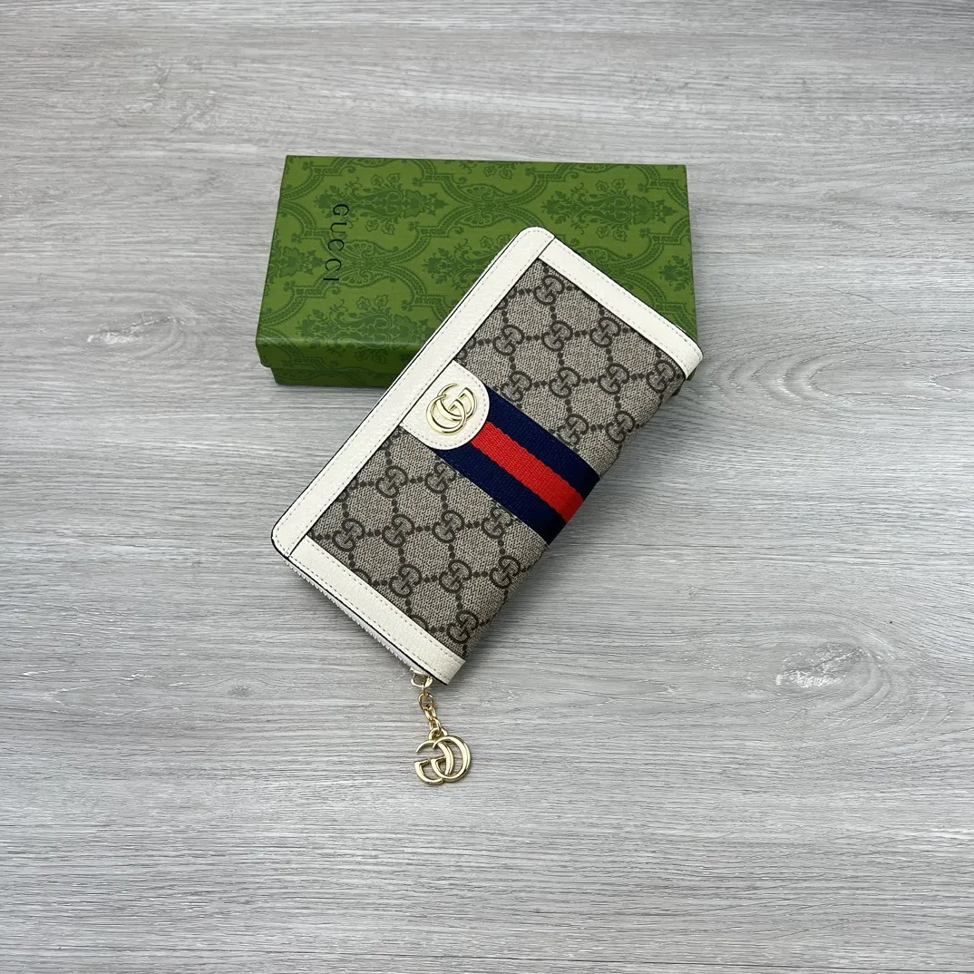 Alternative view of Gucci Wallets & Purse-687