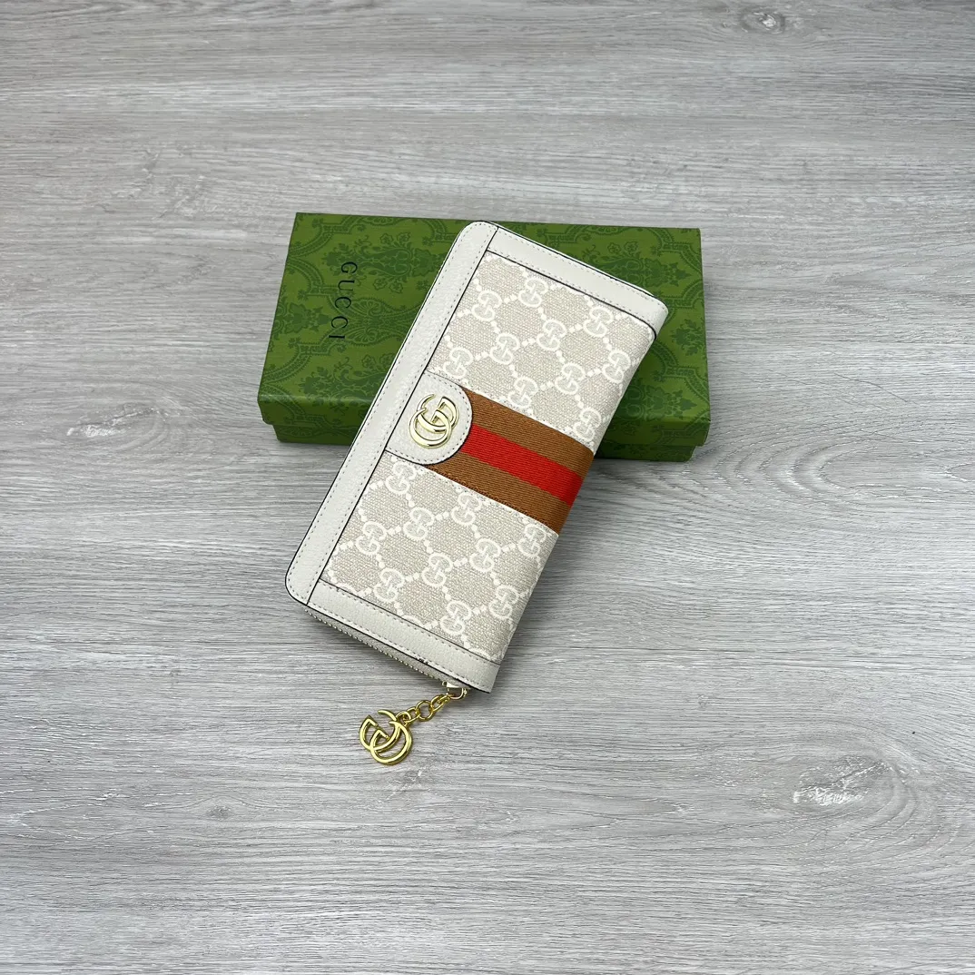 Alternative view of Gucci Wallets & Purse-688