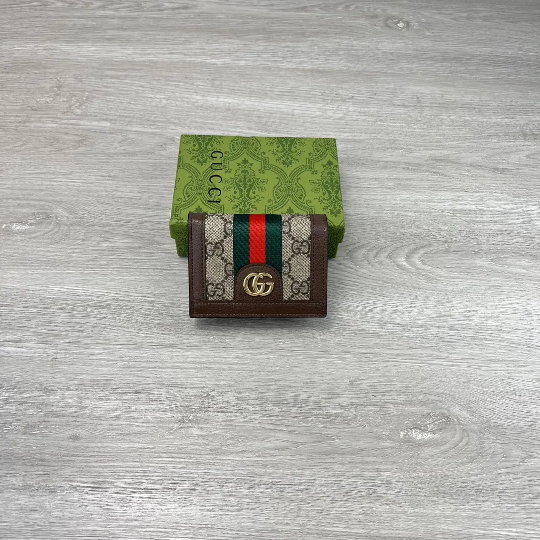 Gucci Wallets & Purse-690