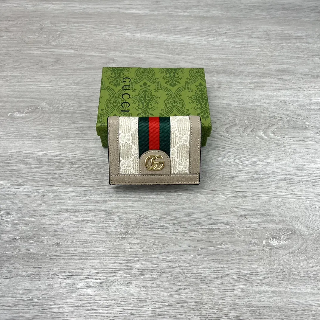 Gucci Wallets & Purse-691
