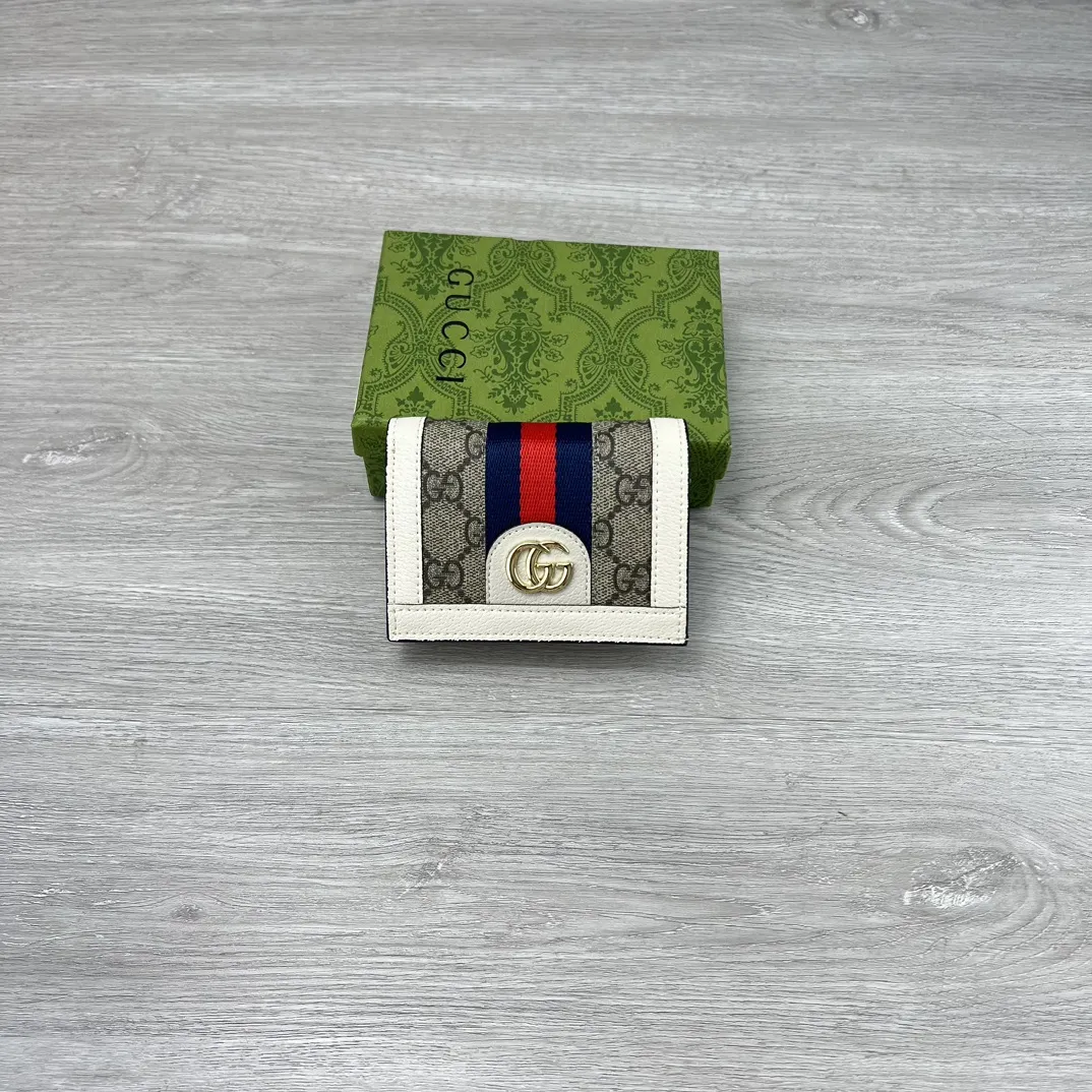 Gucci Wallets & Purse-692