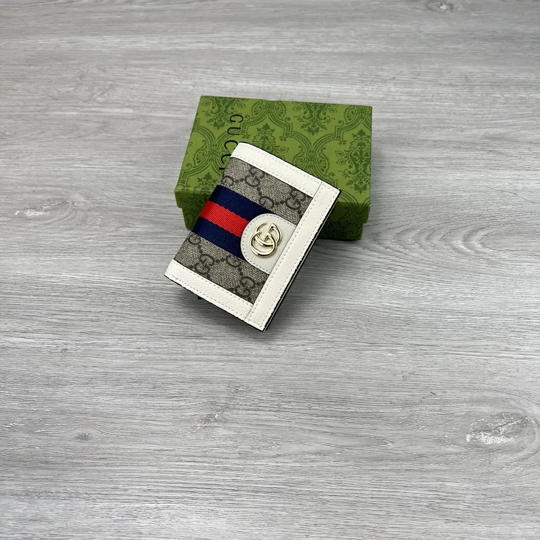 Alternative view of Gucci Wallets & Purse-692
