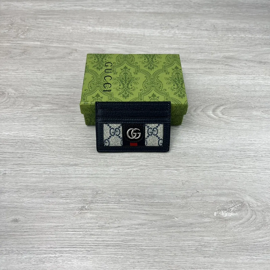 Gucci Wallets & Purse-693