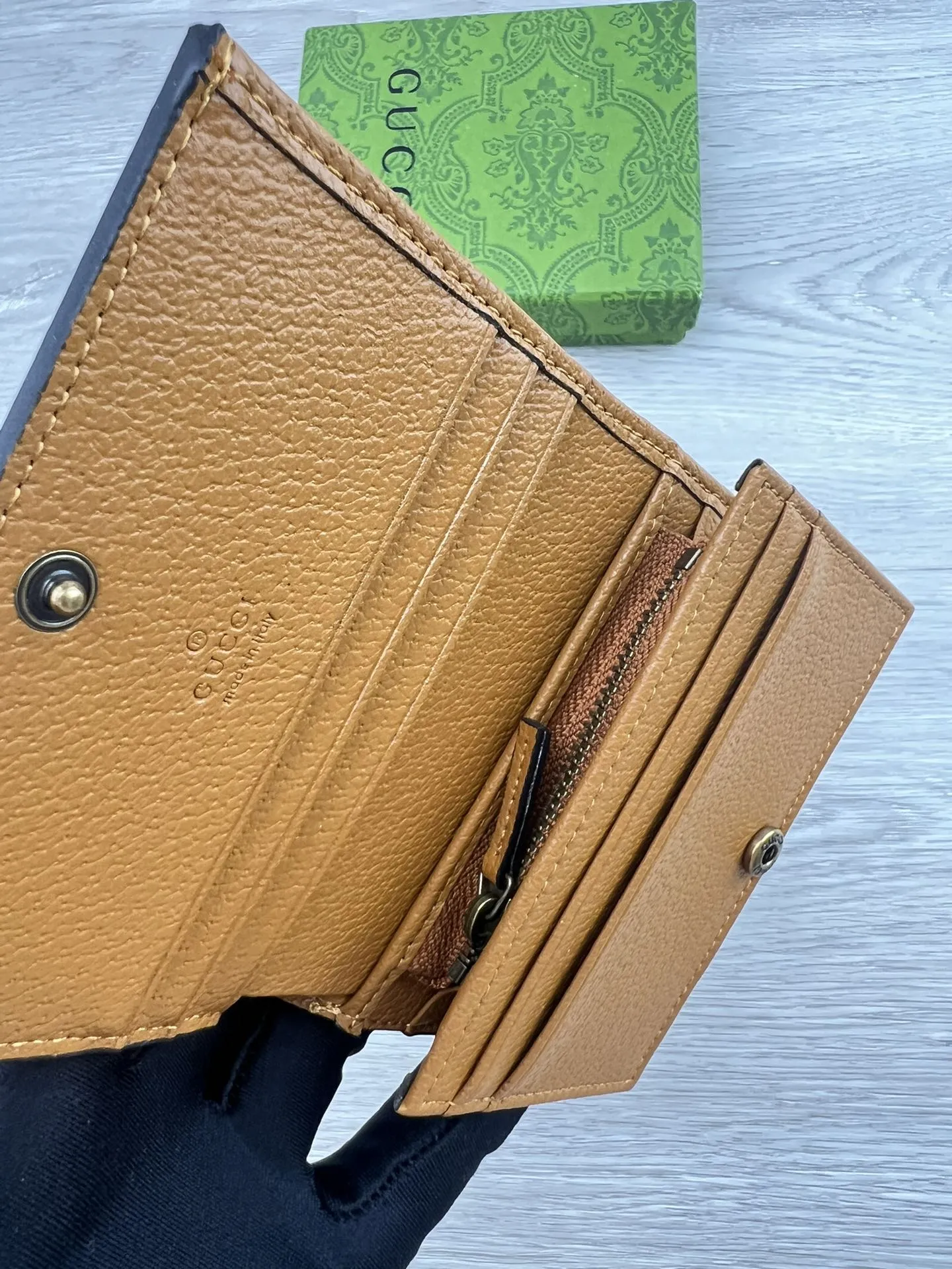 Gucci Wallets & Purse-700 - Image 9