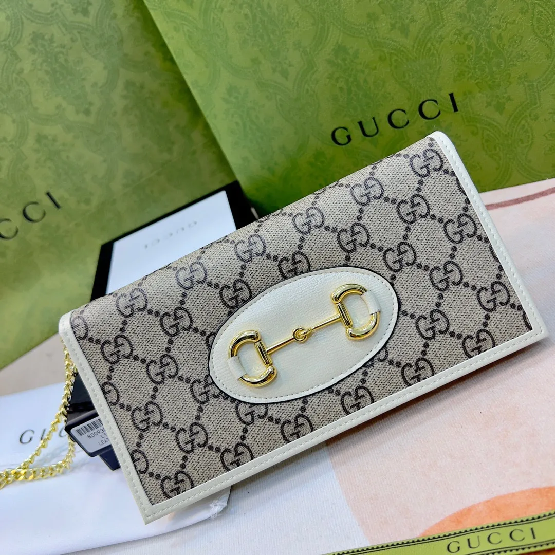 Gucci Wallets & Purse-715