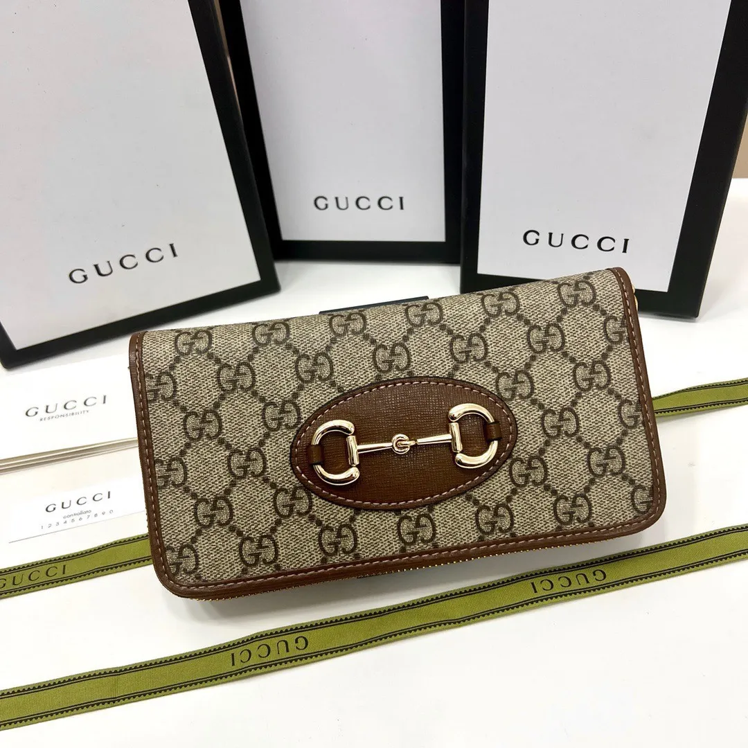 Gucci Wallets & Purse-716