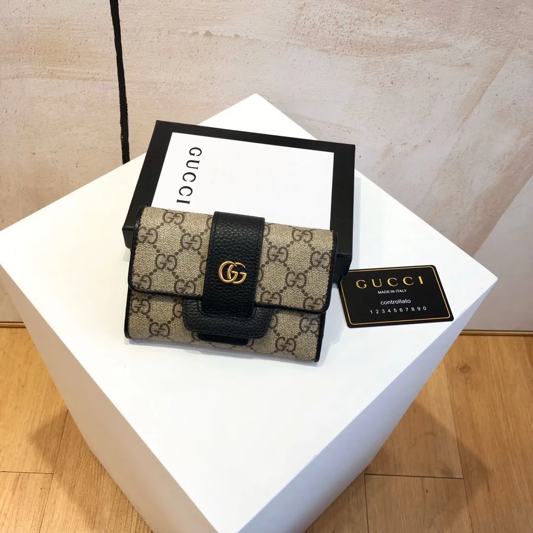 Alternative view of Gucci Wallets & Purse-729