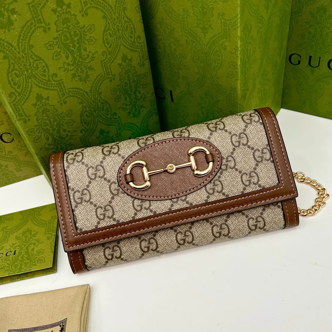 Gucci Wallets & Purse-739