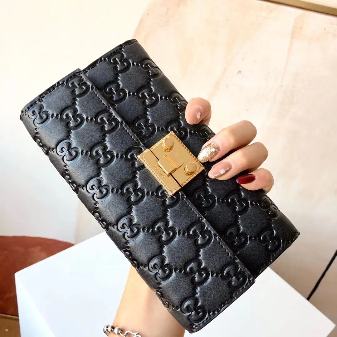 Gucci Wallets & Purse-744