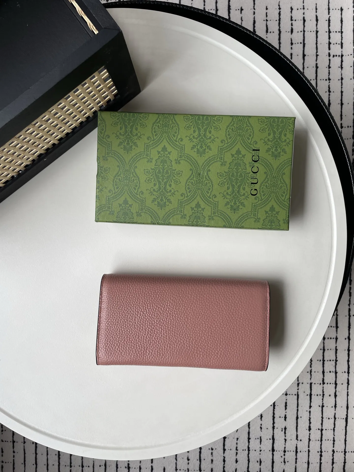 Alternative view of Gucci Wallets & Purse-751