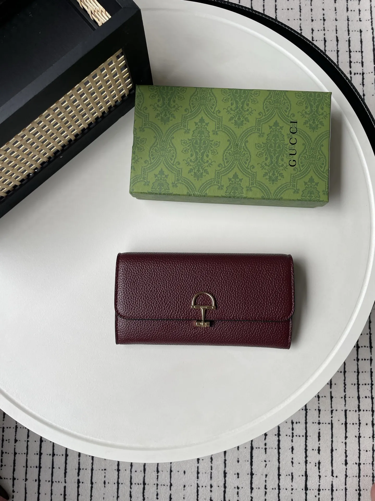 Gucci Wallets & Purse-752