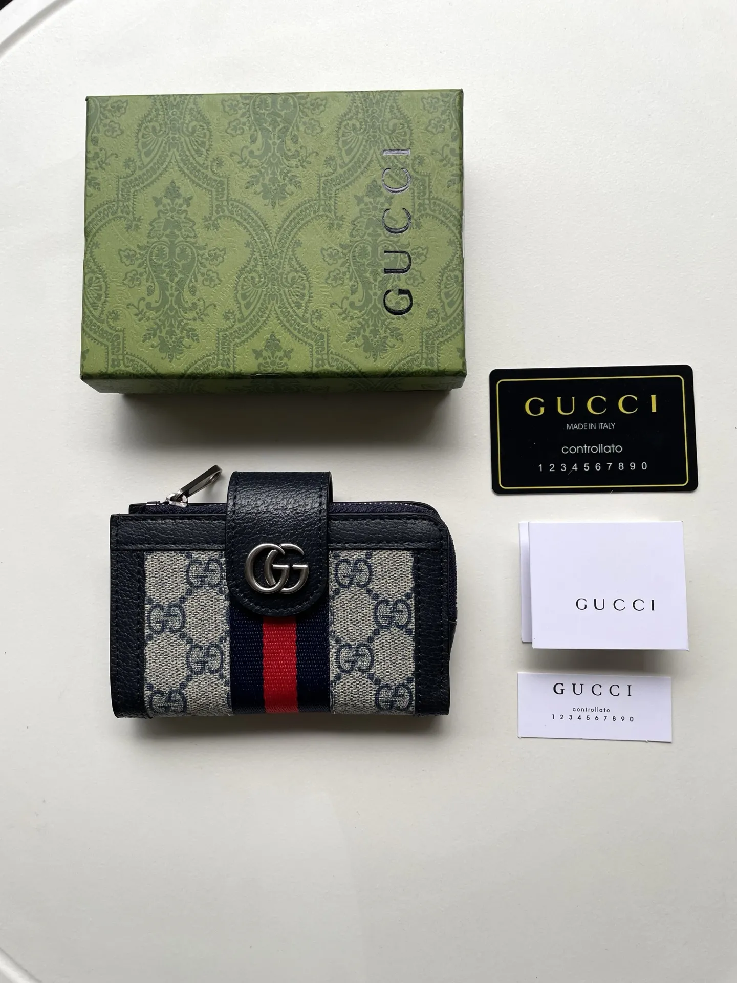 Gucci Wallets & Purse-758