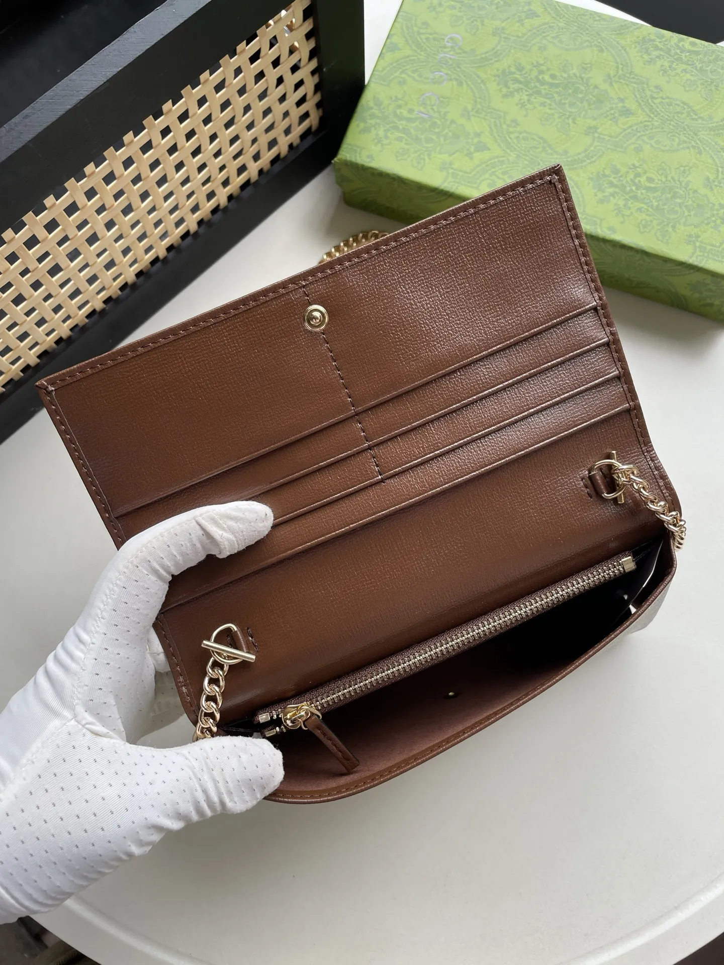 Gucci Wallets & Purse-763 - Image 4
