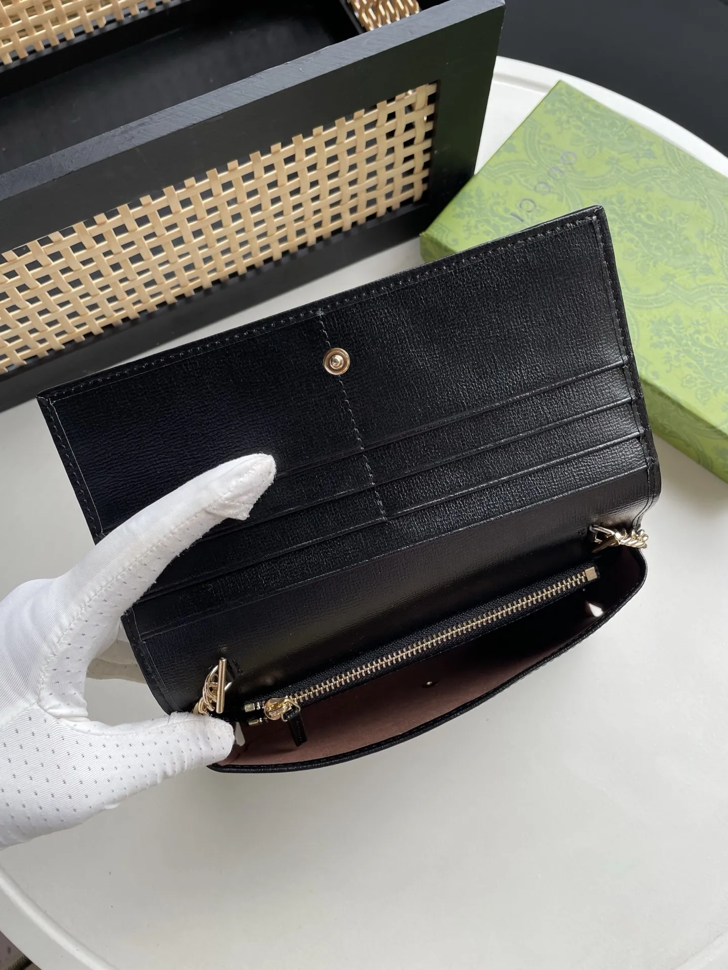 Gucci Wallets & Purse-764 - Image 4