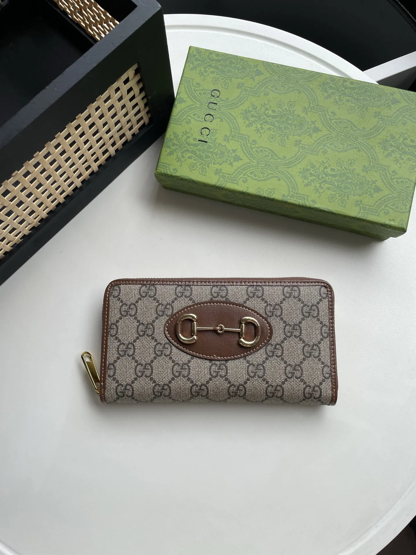 Gucci Wallets & Purse-765