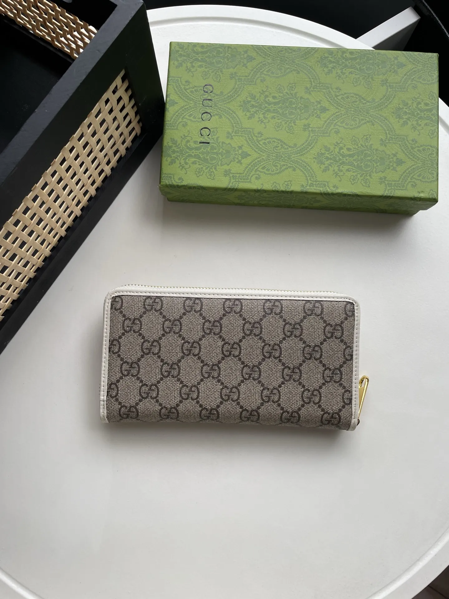 Alternative view of Gucci Wallets & Purse-766