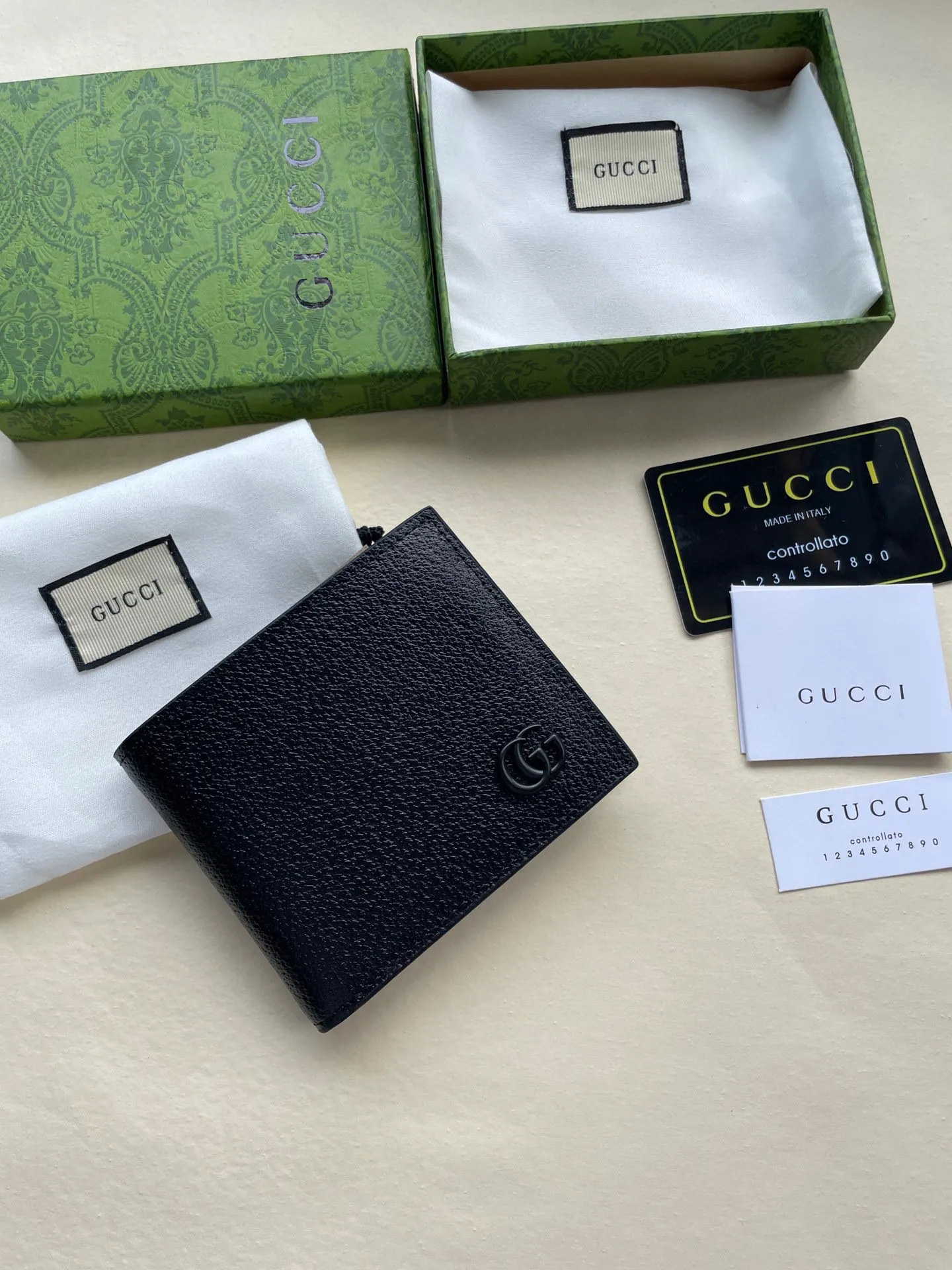 Gucci Wallets & Purse-772
