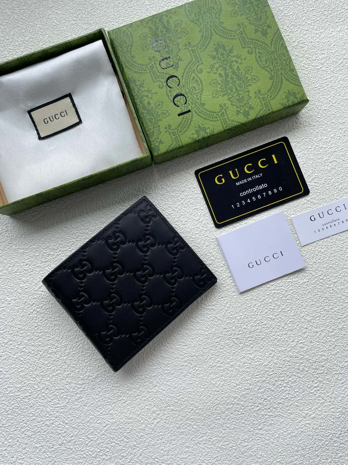 Gucci Wallets & Purse-778