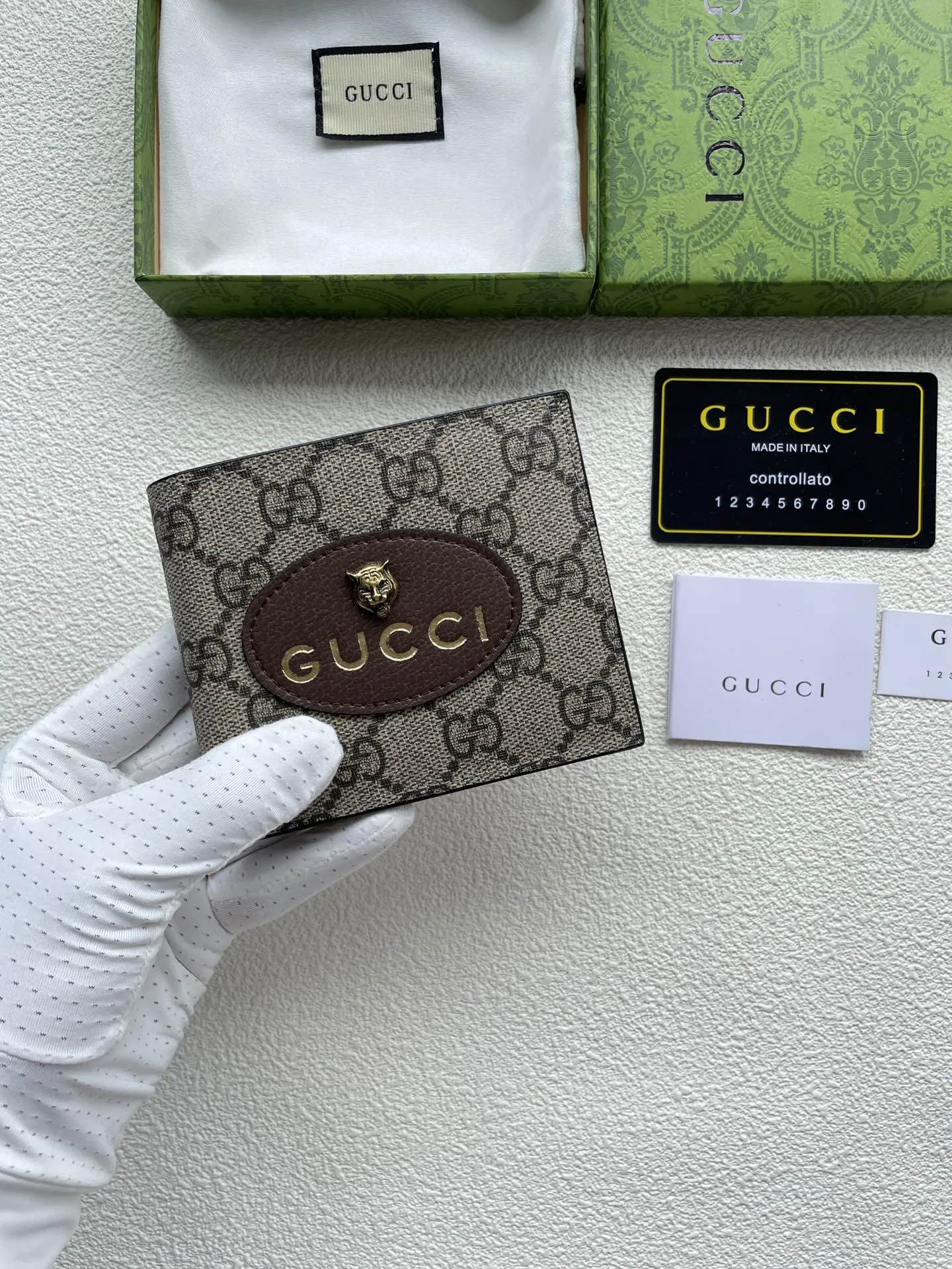 Alternative view of Gucci Wallets & Purse-786