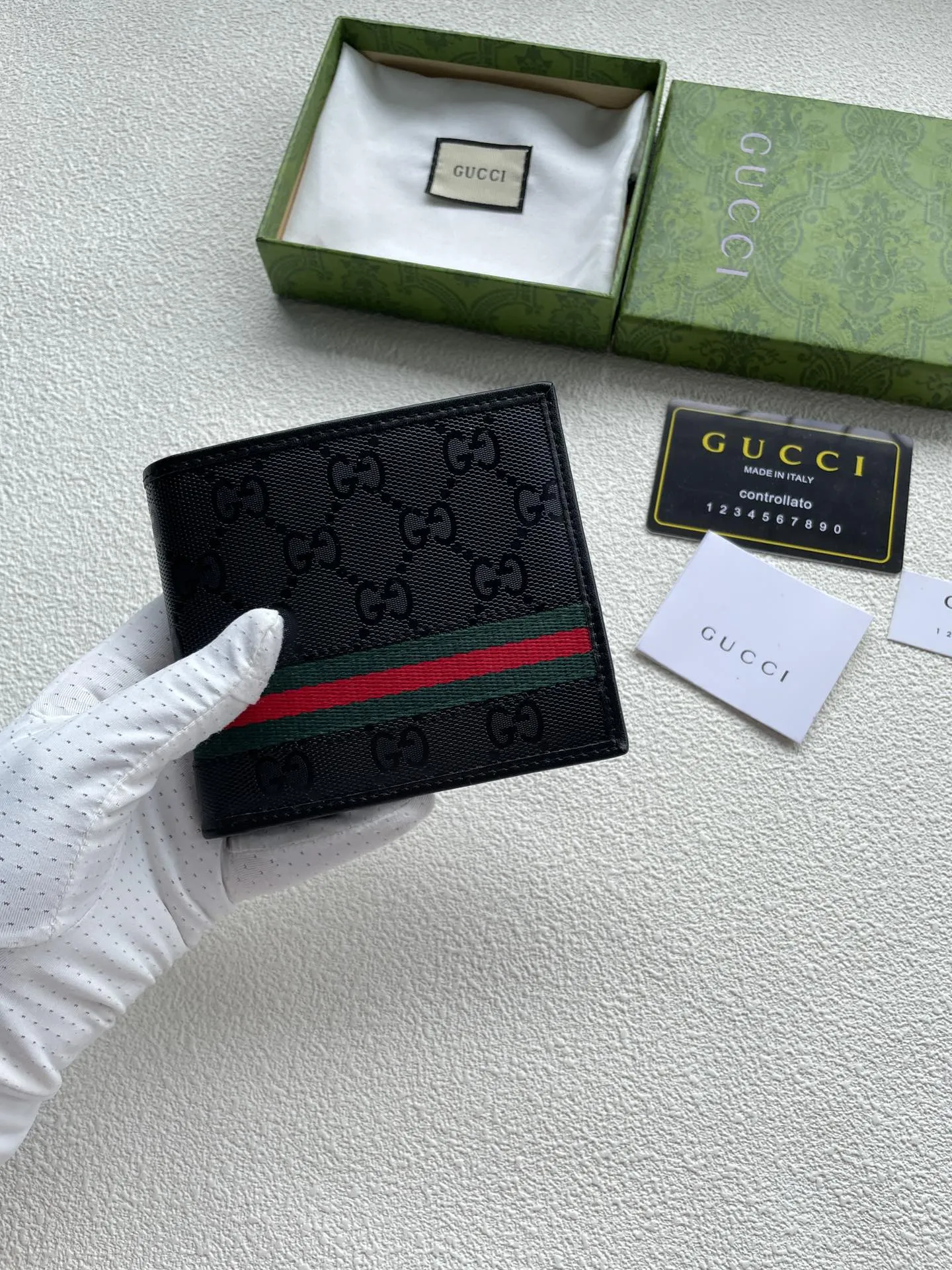 Alternative view of Gucci Wallets & Purse-787