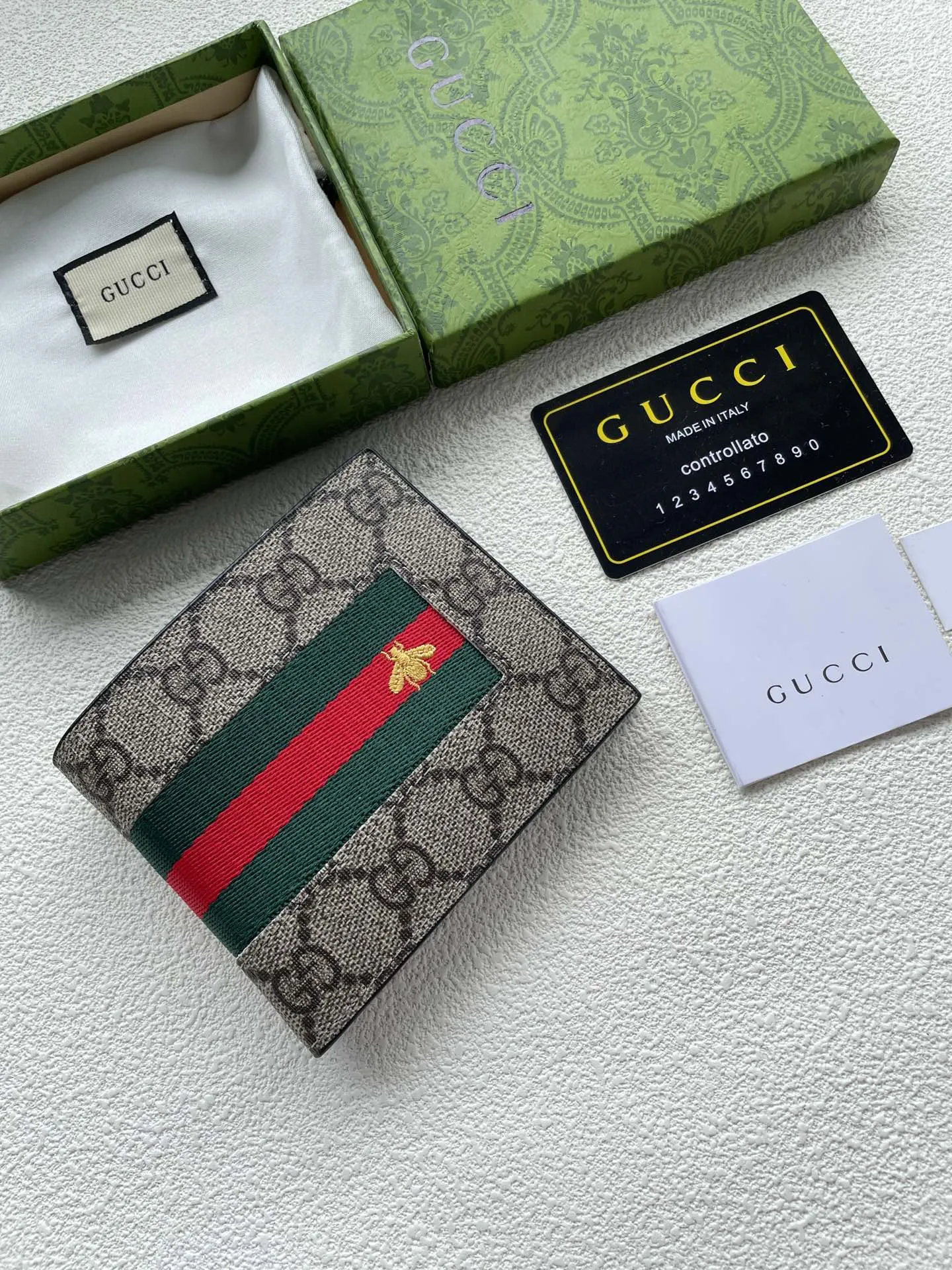 Alternative view of Gucci Wallets & Purse-791