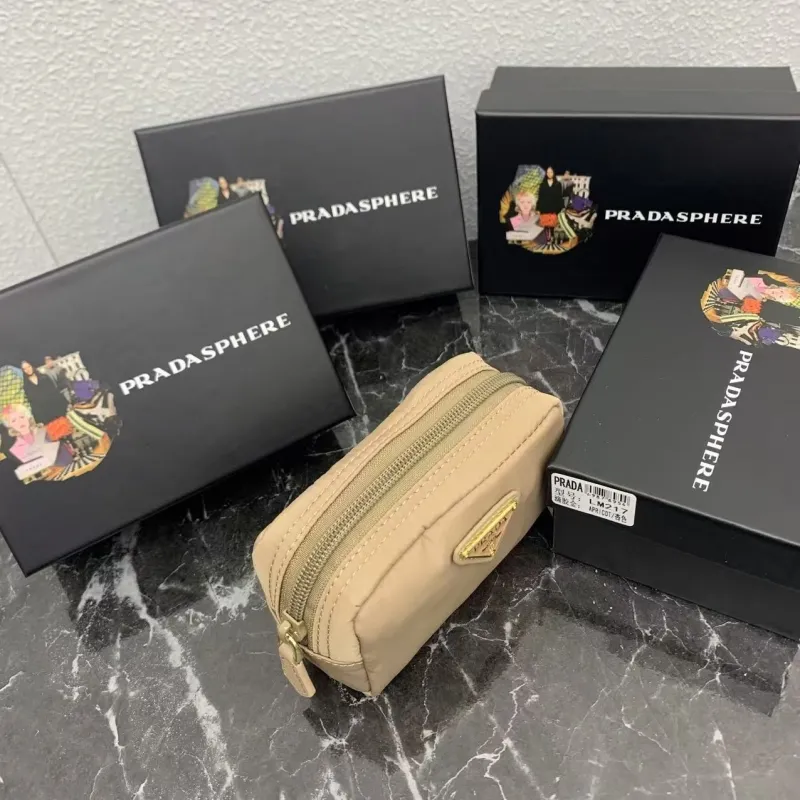 Prada Clutch Bags-10