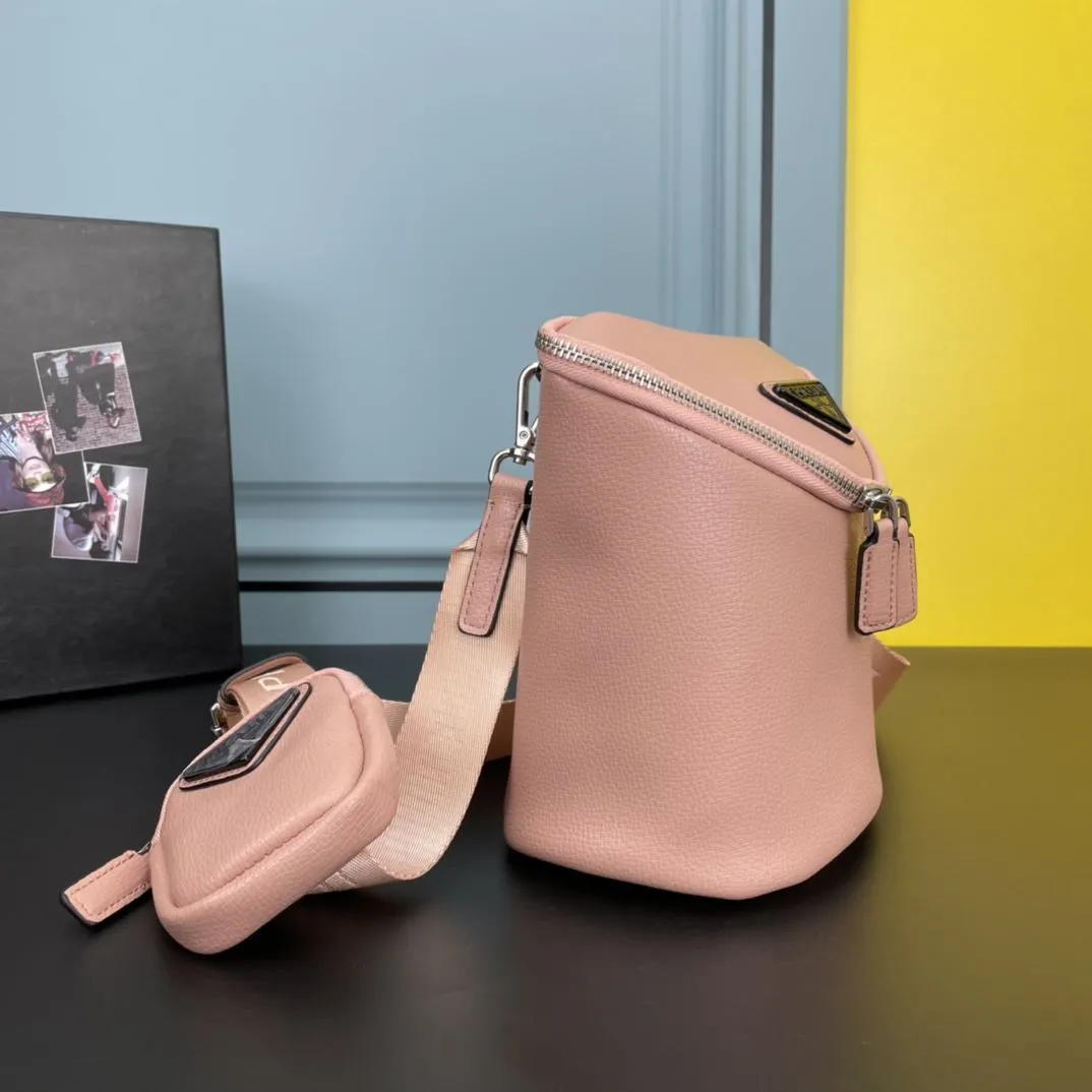 Alternative view of Prada Satchel Bags-709