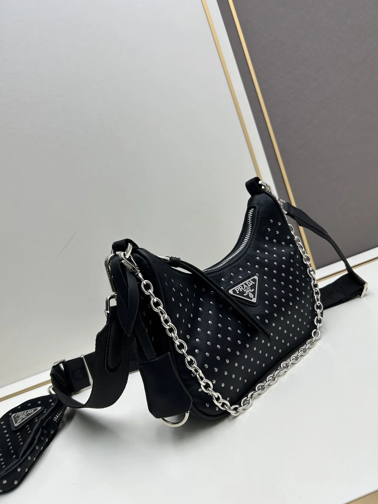 Alternative view of Prada Satchel Bags-732
