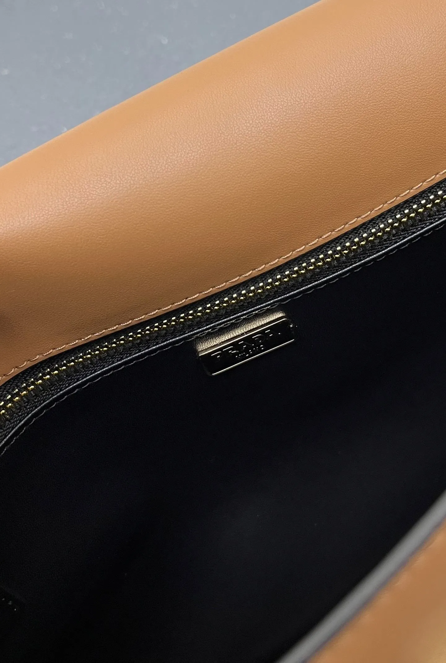 Alternative view of Prada Satchel Bags-736