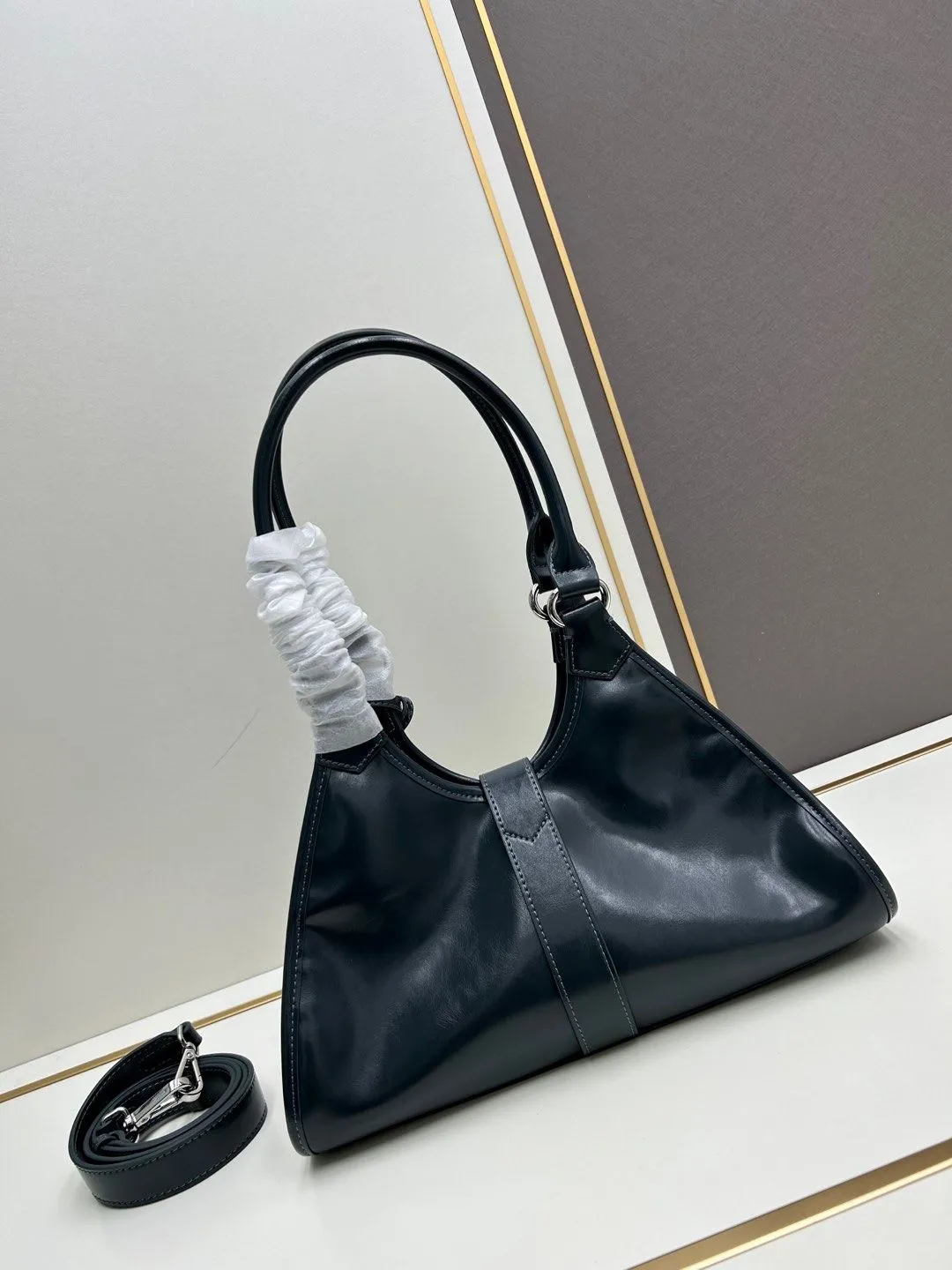 Alternative view of Prada Satchel Bags-826