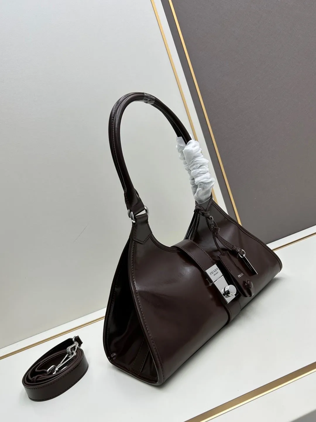 Alternative view of Prada Satchel Bags-828