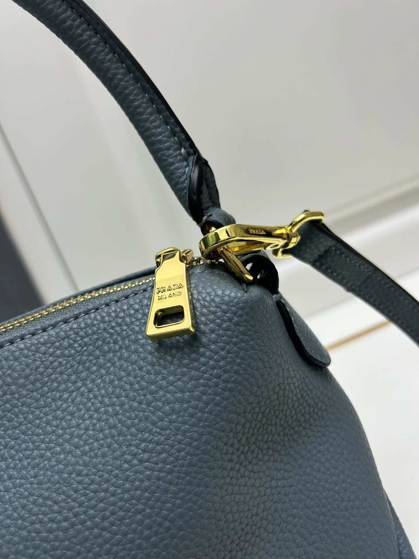 Prada Satchel Bags-837 - Image 5