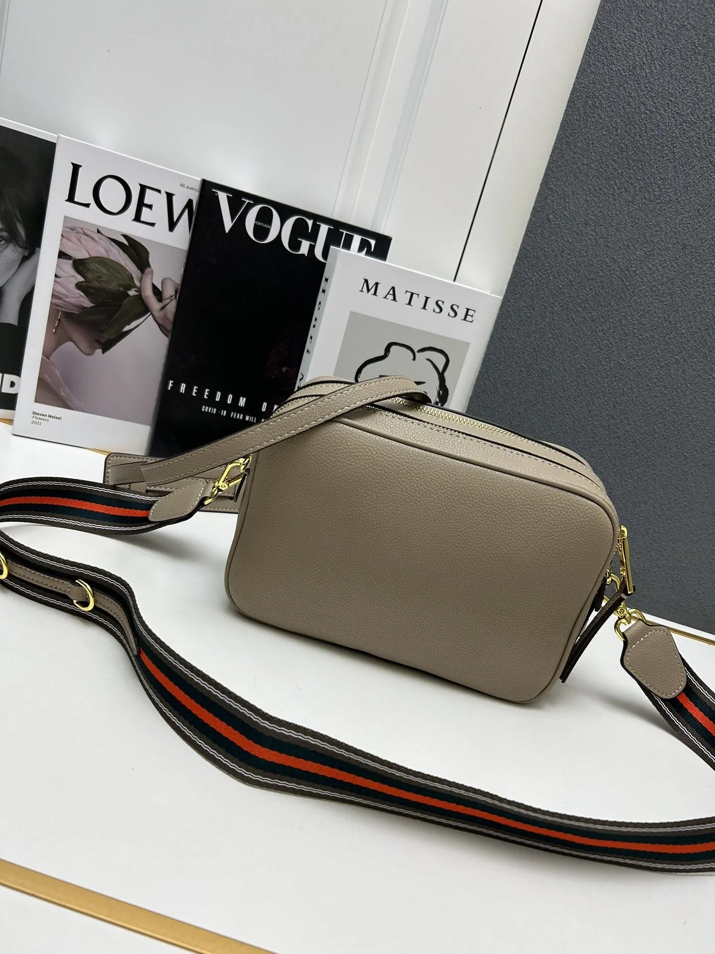 Alternative view of Prada Satchel Bags-852