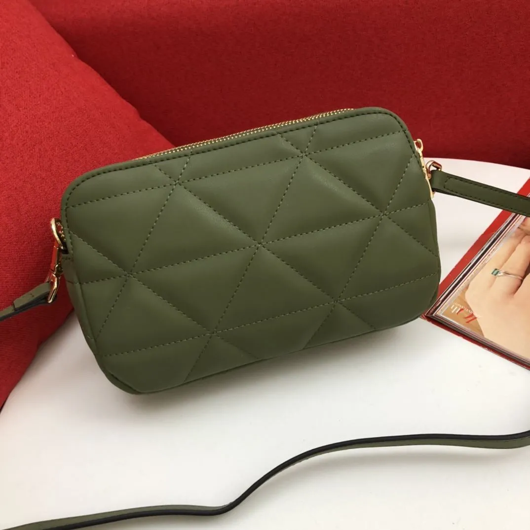 Alternative view of Prada Satchel Bags-854
