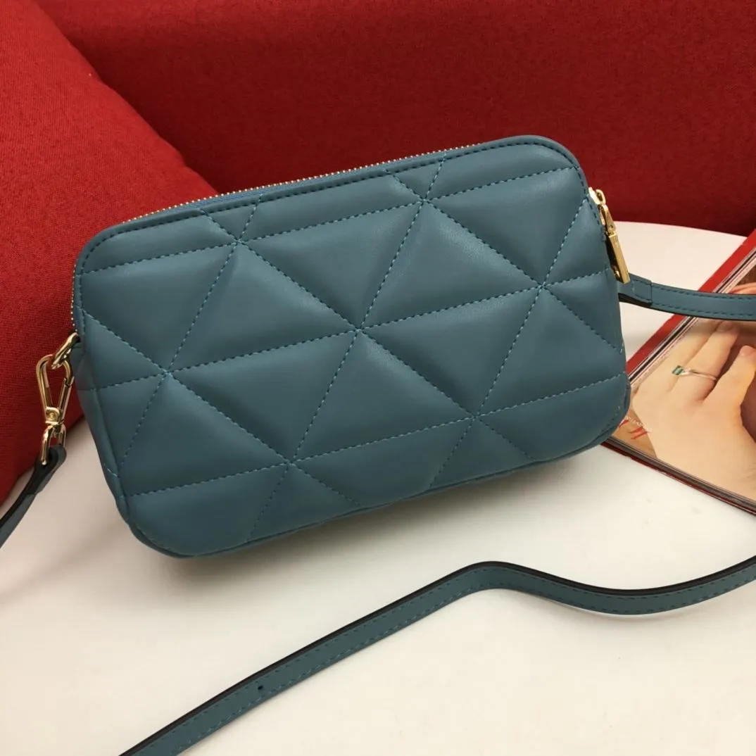 Alternative view of Prada Satchel Bags-857