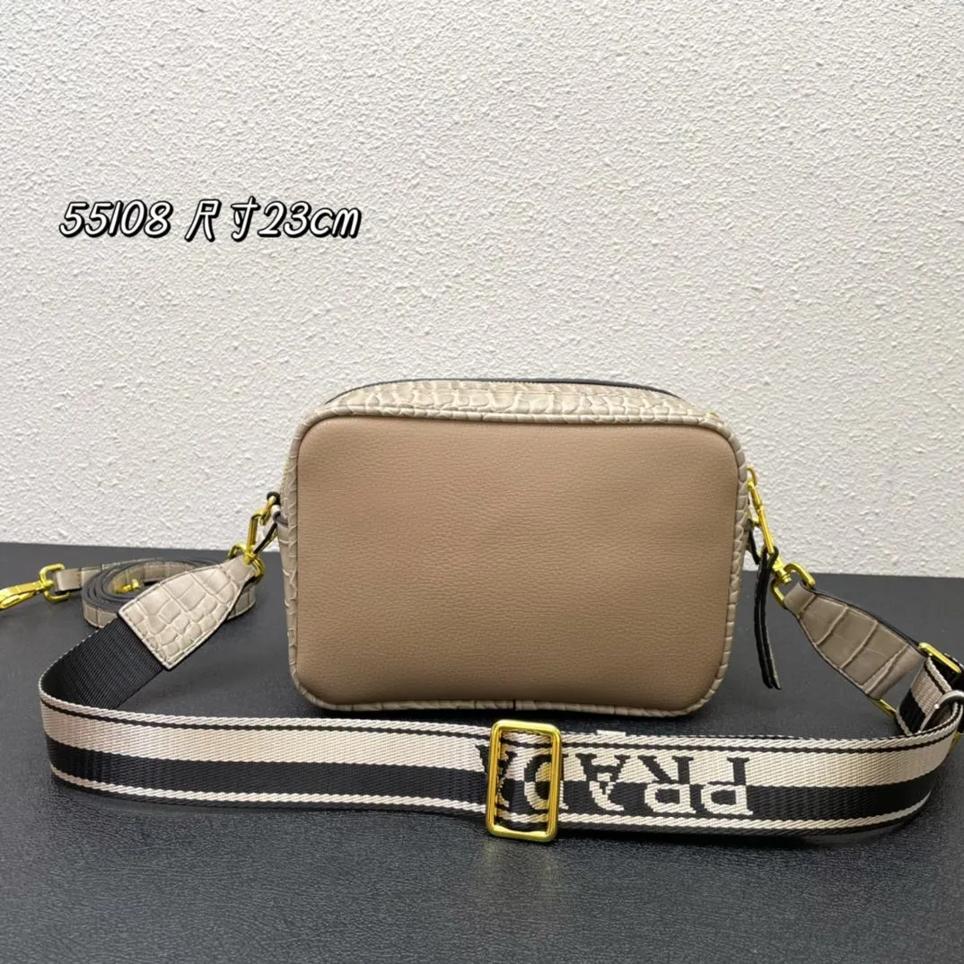 Alternative view of Prada Satchel Bags-914
