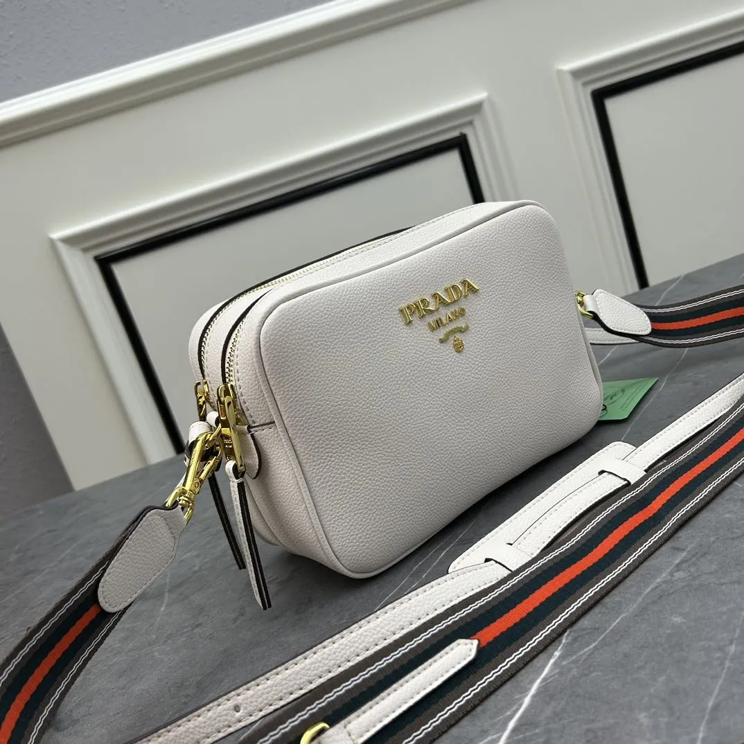 Alternative view of Prada Satchel Bags-921
