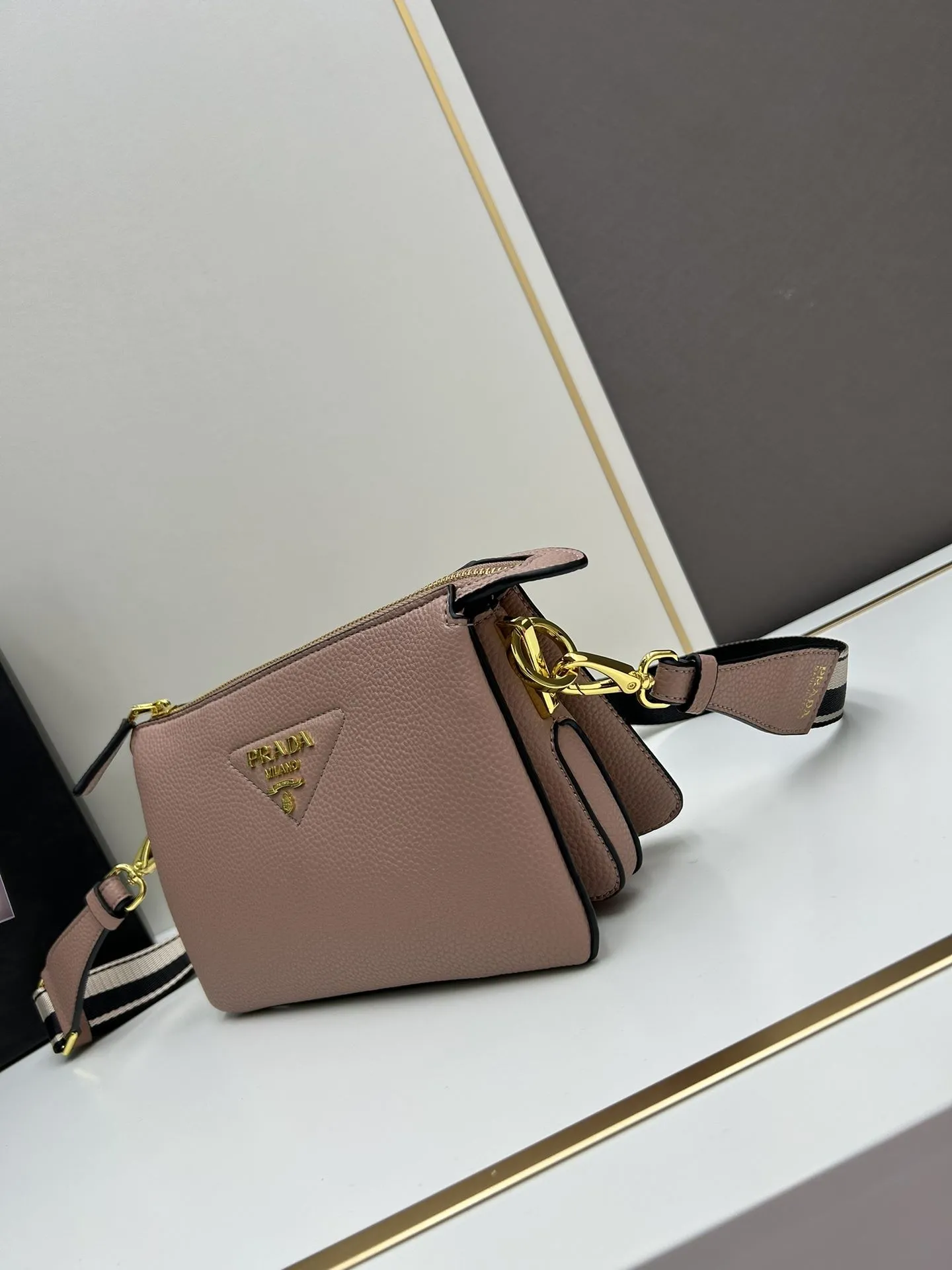 Alternative view of Prada Satchel Bags-943