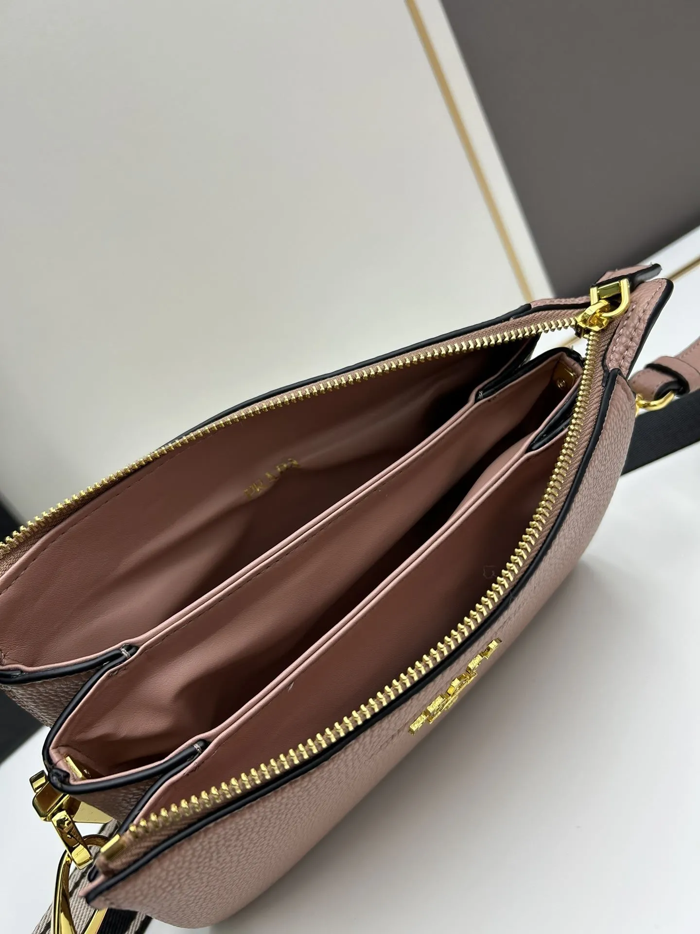 Prada Satchel Bags-943 - Image 7