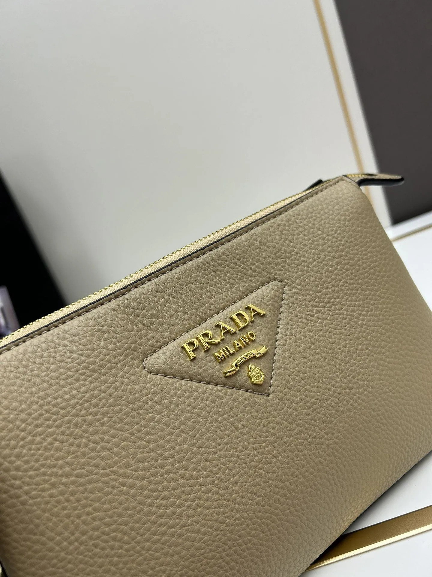Prada Satchel Bags-945 - Image 3