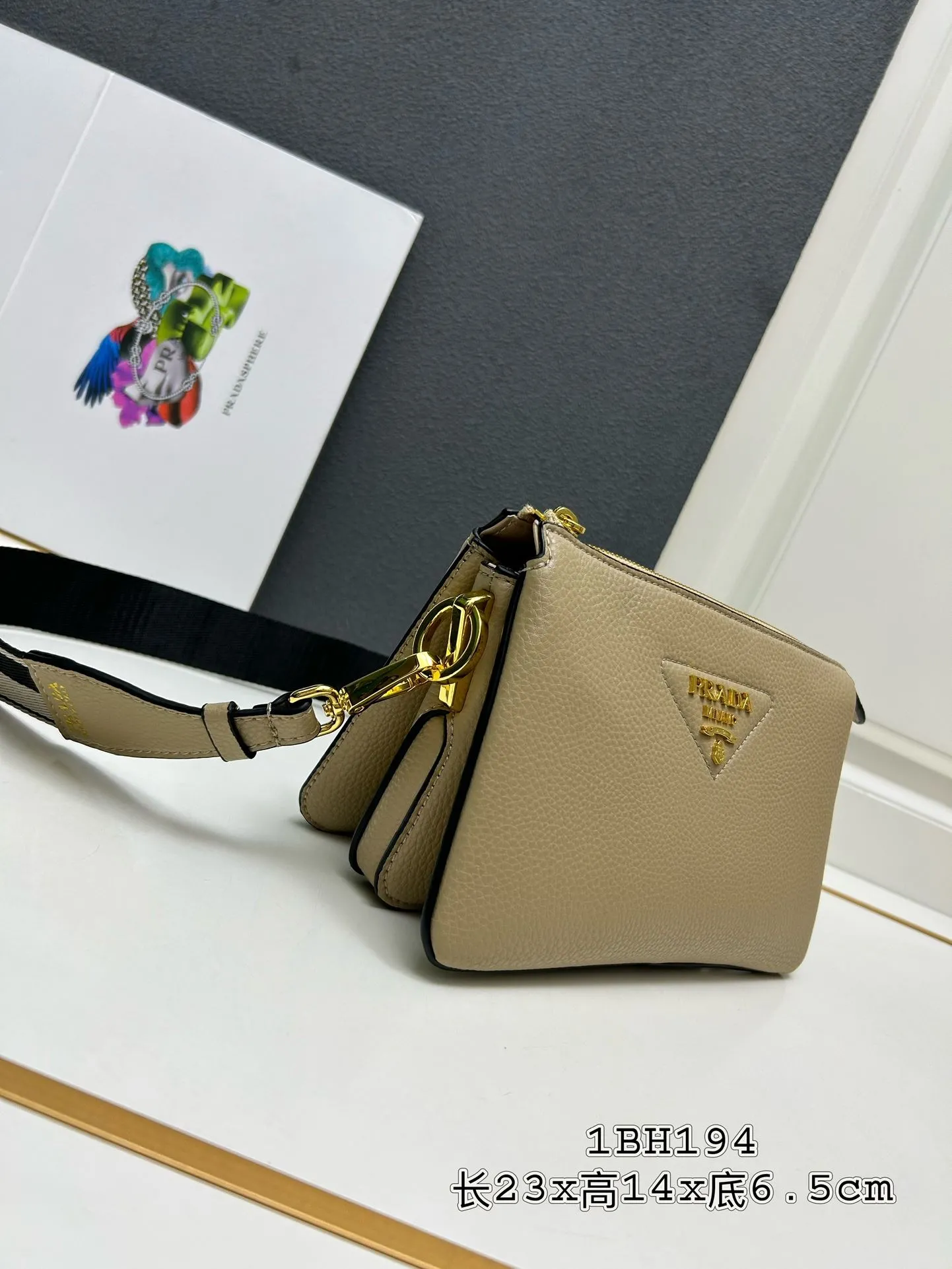 Alternative view of Prada Satchel Bags-954