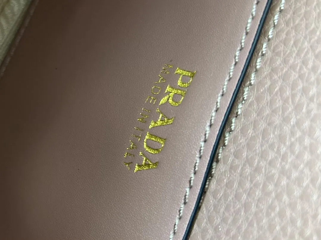 Alternative view of Prada Satchel Bags-964