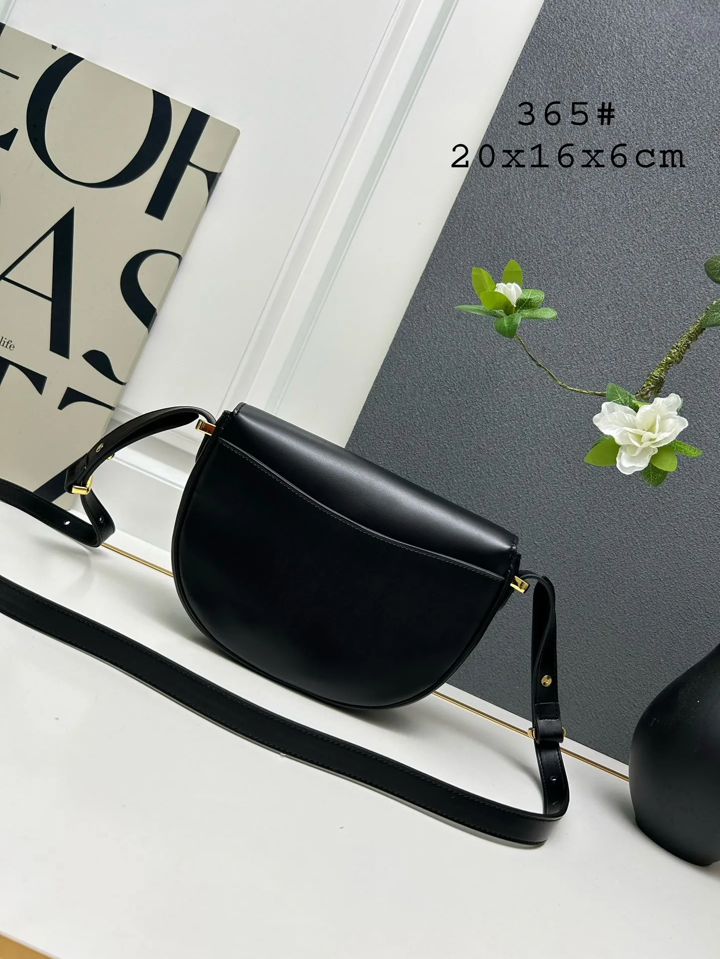 Alternative view of Prada Satchel Bags-978