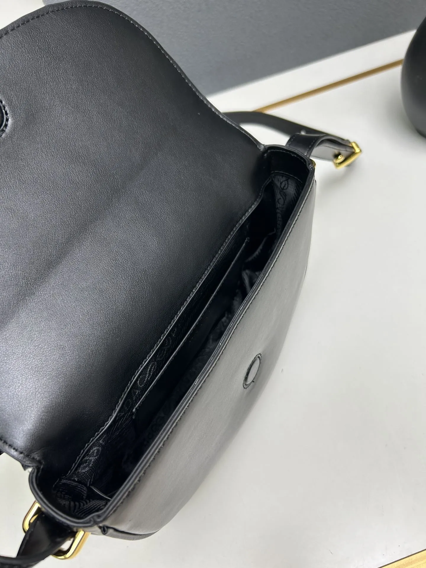 Prada Satchel Bags-978 - Image 8