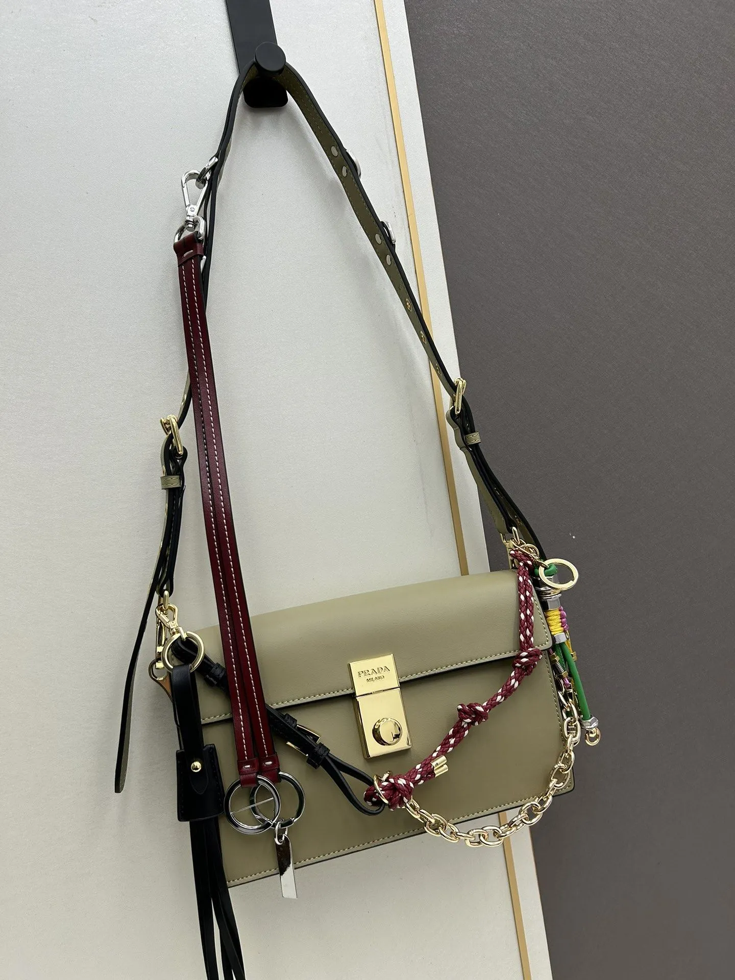 Alternative view of Prada Satchel Bags-995